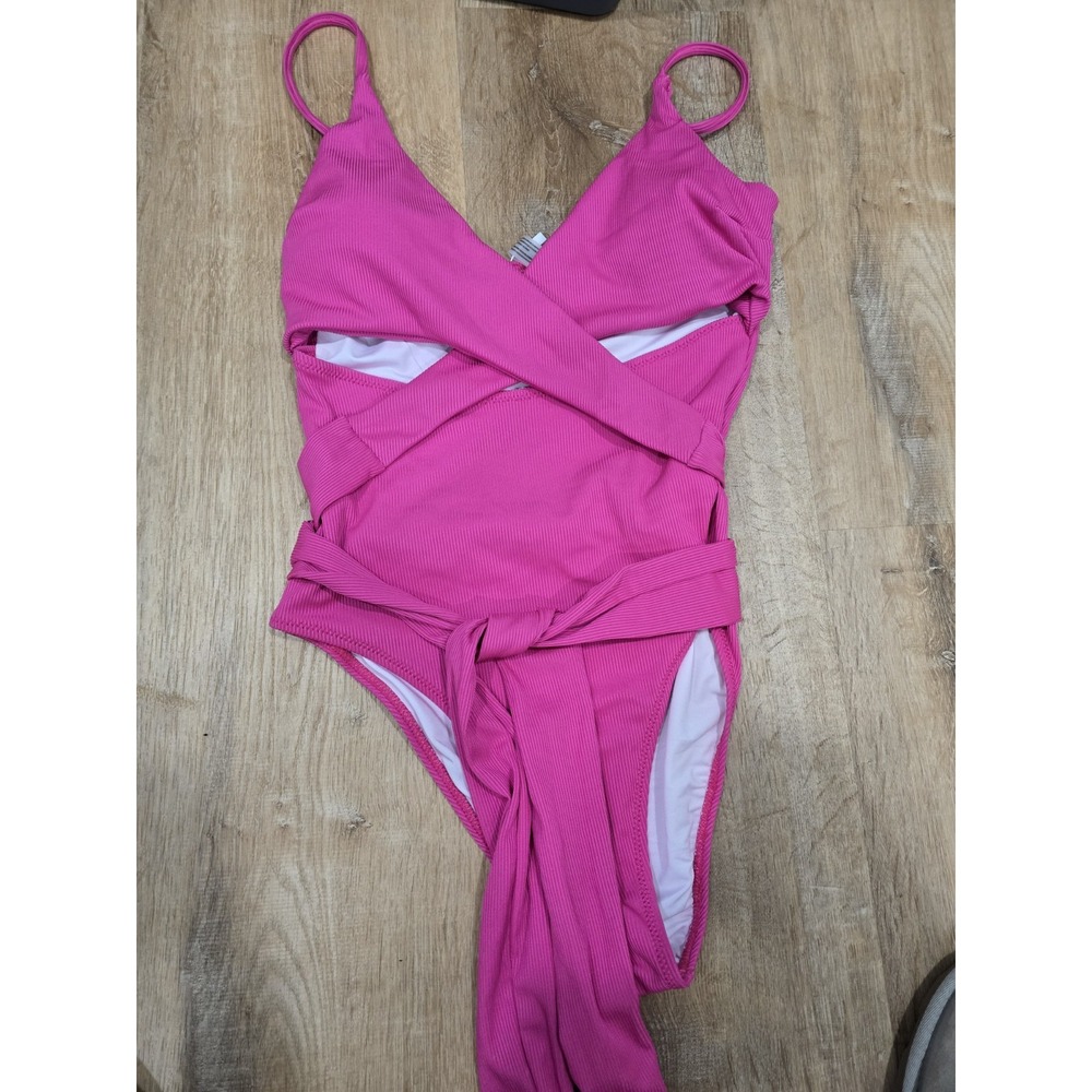 NWT Live Life On The Beach Ribbed‎ Cutout Tie Front One Piece Swimsuit